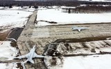 Sự thực Ukraine phá hủy 2 oanh tạc cơ Tu-22M3 Nga bằng UAV cảm tử
