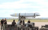 Tổ hợp HIMARS có thể tấn công mục tiêu cách... 1.000 km nhờ tên lửa LRASM-SL?