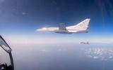 Sự thực Ukraine phá hủy 2 oanh tạc cơ Tu-22M3 Nga bằng UAV cảm tử