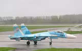 Belarus viện trợ Nga chiến đấu cơ Su-27 và Su-24 đang được cất giữ?