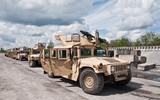 Ukraine nhận loạt thiết giáp Humvee Mỹ