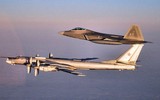 Máy bay ném bom chiến lược Tu-95 Nga xuất hiện gần Alaska gây ra phản ứng bất ngờ tại Mỹ
