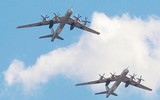 Máy bay ném bom chiến lược Tu-95 Nga xuất hiện gần Alaska gây ra phản ứng bất ngờ tại Mỹ