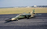 Tại sao chiến đấu cơ F-111 Aardvark được gọi là 'kỳ quan công nghệ'?