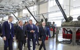 Ông Medvedev: Kho dự trữ vũ khí Nga 'đủ cho tất cả mọi người'