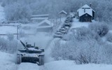 Xe tăng T-80 trở thành át chủ bài của Nga trong 'cuộc chiến mùa Đông'