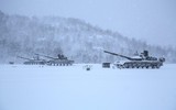 Xe tăng T-80 trở thành át chủ bài của Nga trong 'cuộc chiến mùa Đông'