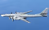 Máy bay ném bom Tu-95 Nga càng cao tuổi... càng đáng sợ