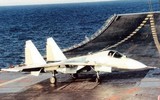 Kinh ngạc tiêm kích hạm 'Su-34 trên tàu sân bay' của Hải quân Nga