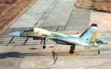 Kinh ngạc tiêm kích hạm 'Su-34 trên tàu sân bay' của Hải quân Nga