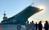Kỳ lạ tàu sân bay nhỏ nhất thế giới và... không có phản lực chiến đấu trên boong