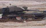 Xe tăng Challenger 2 không thể bị phá hủy kể cả khi trúng... 70 phát đạn diệt tăng