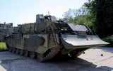 Tại sao T-16 Armata được coi là chiếc ARV mạnh nhất thế giới?