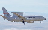 Máy bay AWACS E-7A Wedgetail giúp Không quân Mỹ nhìn rõ 'chân tơ kẽ tóc' đối phương