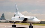 Oanh tạc cơ Tu-22M3 mang tên lửa Kh-22 hạ cánh khẩn cấp xuống St. Petersburg