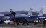 Phi công hàng đầu của Mỹ tuyên bố tiêm kích Su-35 'chỉ đẹp khi triển lãm'