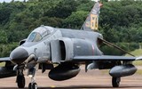 Tiêm kích F-4E Terminator 2020 thể hiện sự đáng sợ khi thắng tuyệt đối Su-27SK