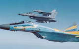 Bí ẩn lớp vàng dát mỏng trên kính buồng lái tiêm kích F-16 Mỹ