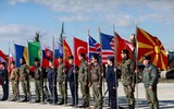 Tổng thống Putin 'giải giáp' 300 nghìn binh sĩ NATO gần biên giới chỉ bằng ‘hai bước đi’?