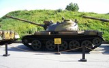 Xe tăng T-55 và T-62 cổ điển trở thành 'súng bắn tỉa hạng nặng' của Quân đội Nga