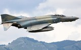 F-4 Phantom II - Chiến đấu cơ với thiết kế 'không giống ai'