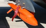 Cường kích Su-25 được sửa đổi đặc biệt để mang bom lượn dẫn đường Mỹ