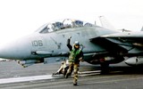Máy bay ném bom F-14B Bombcat gây tiếc nuối khi bị loại biên quá sớm