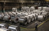 Khách hàng bí ẩn giúp nhôm của Nga thoát khỏi các lệnh trừng phạt