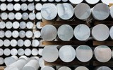 Khách hàng bí ẩn giúp nhôm của Nga thoát khỏi các lệnh trừng phạt