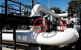 EU 'ngã ngửa' khi Nga thực hiện bước đi lạ đối với xuất khẩu xăng dầu