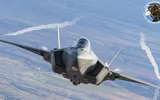 Su-30 sử dụng hệ thống tác chiến điện tử đặc biệt vô hiệu hóa F-35
