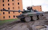 Xe tăng bánh lốp AMX-10RC quá dễ bị xuyên thủng