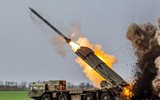 Pháo phản lực BM-30 Smerch Nga nhận đạn dẫn đường mới để 'quyết đấu' HIMARS Mỹ