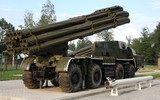 Pháo phản lực BM-30 Smerch Nga nhận đạn dẫn đường mới để 'quyết đấu' HIMARS Mỹ