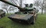 Xe tăng bánh lốp AMX-10 RC 'bọc thép mỏng' không thể sử dụng để tấn công
