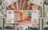 Điều gì xảy ra với Nga khi tỷ giá đồng rúp xuống mức thấp nhất trong 15 tháng?
