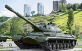 Xe tăng hạng nặng T-10M cuối cùng được rao bán