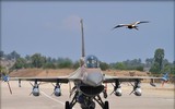Tiêm kích MiG-29K Ấn Độ có tên lửa đạn đạo Israel 'ưu việt hơn Kinzhal'