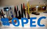 Tổ chức OPEC+ đã hoàn toàn trở thành 'công cụ' của Nga và Saudi Arabia?