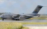 Hàng chục vận tải cơ C-17 của Mỹ hạ cánh xuống Trung Đông trong thời gian ngắn