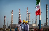 Giá dầu thế giới giảm mạnh bất chấp nỗ lực của Nga và Saudi Arabia