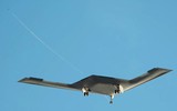 Máy bay ném bom tàng hình B-21 Raider thực hiện chuyến bay lịch sử