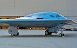Máy bay ném bom tàng hình B-21 Raider thực hiện chuyến bay lịch sử