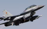 Tên lửa AIM-120 AMRAAM trên tiêm kích F-16 gây nguy cơ lớn cho Không quân Nga