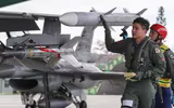 Tên lửa AIM-120 AMRAAM trên tiêm kích F-16 gây nguy cơ lớn cho Không quân Nga