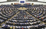 Tranh chấp ngân sách trong EU gây nguy hiểm cho huyết mạch tài chính của Ukraine