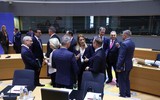 Tranh chấp ngân sách trong EU gây nguy hiểm cho huyết mạch tài chính của Ukraine
