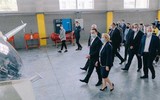 Georgia chớp thời cơ lấy hết hợp đồng bảo trì máy bay của Nga và Ukraine