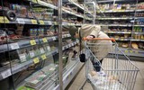 Người Nga nên bảo vệ tiền của mình như thế nào trước nguy cơ 'lạm phát phi mã'?