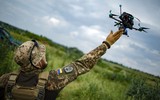 Chiến lược mới của Ukraine: Thay đạn pháo bằng máy bay không người lái FPV